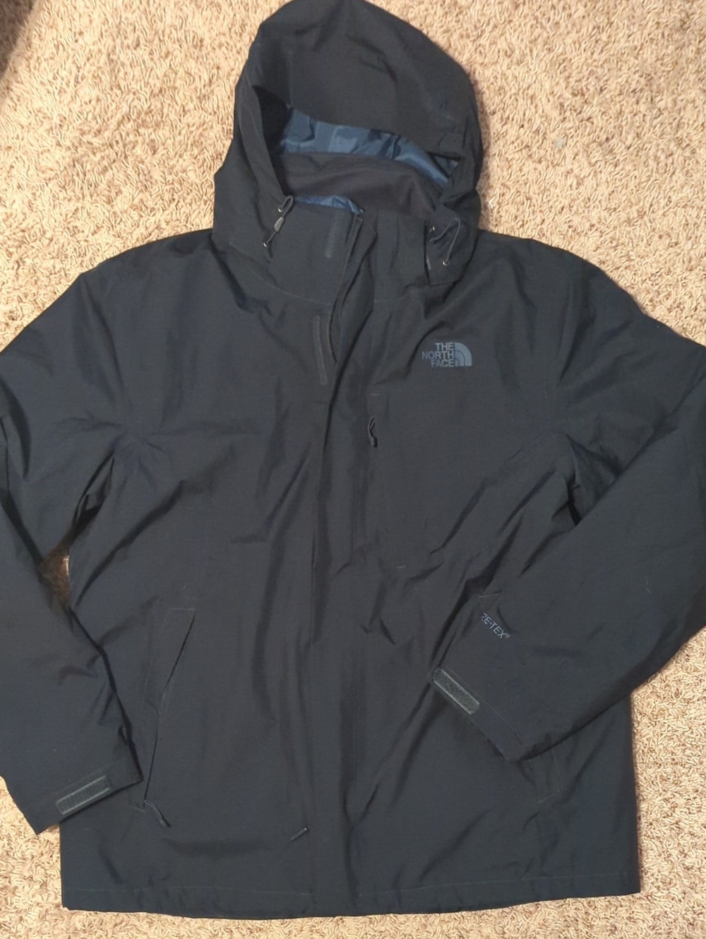 The North Face Men’s Navy Hooded 3-Piece Winter Jacket